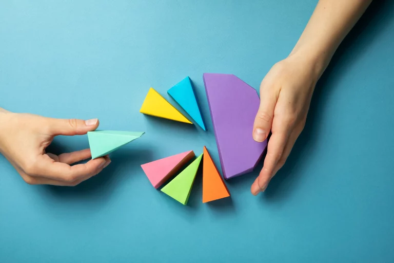10 estrategias de segmentación de mercado para este 2024, MoodWebs, redes sociales, posicionamiento SEO, posicionamiento web, SEO, segmentación, 2024