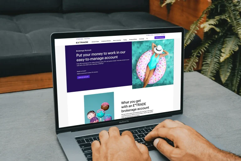 MoodWebs: Sistemas de diseño y WCAG 2.2 para mejorar conversión y SEO.