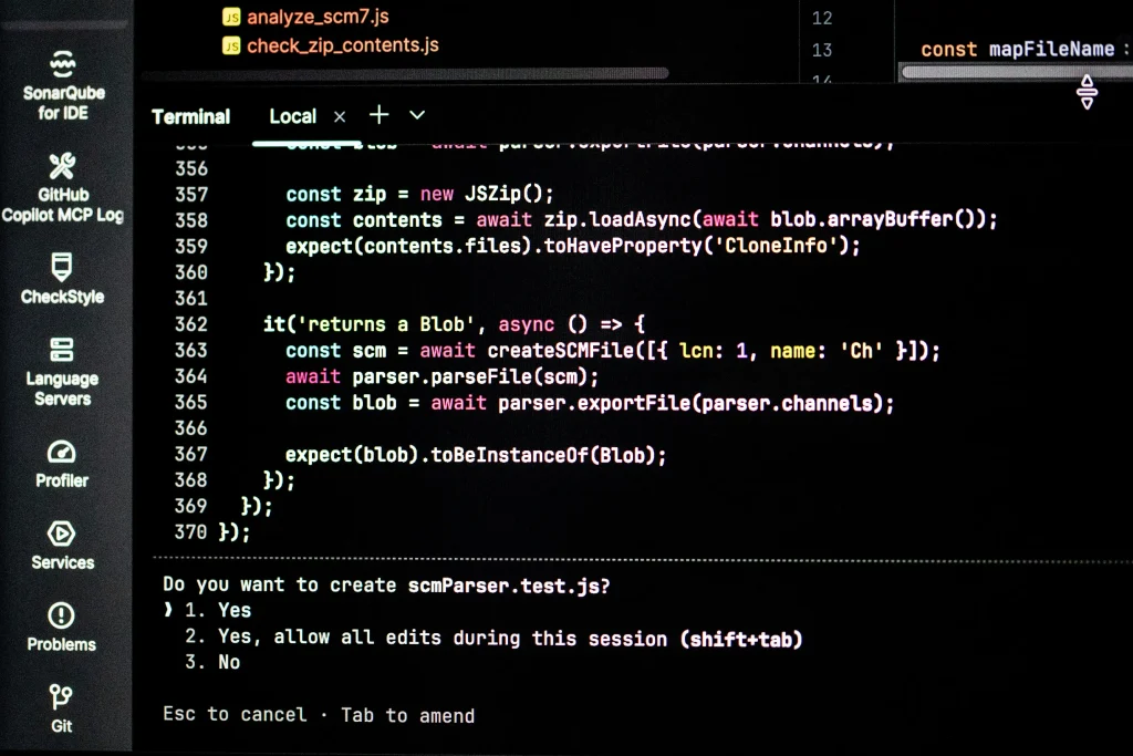 Implementación en MoodWebs de componentes web reutilizables con marca consistente.