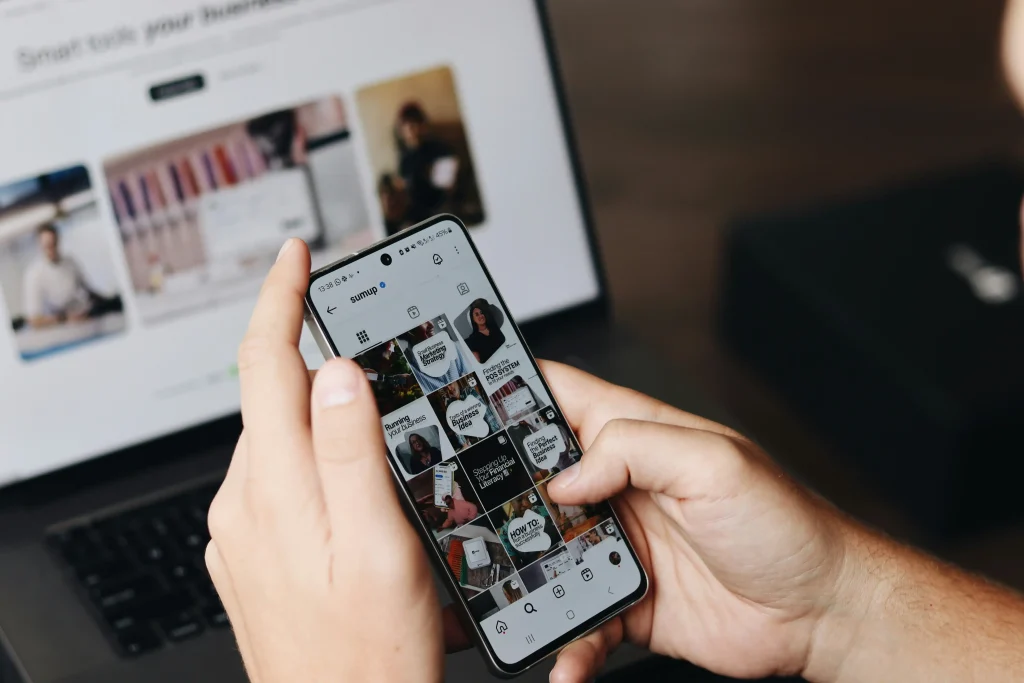 MoodWebs: growth marketing para captar clientes y aumentar suscriptores con SparkLoop